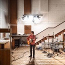 persfoto Abbey Road: The Beatles, Pink Floyd en ik (vierkant)